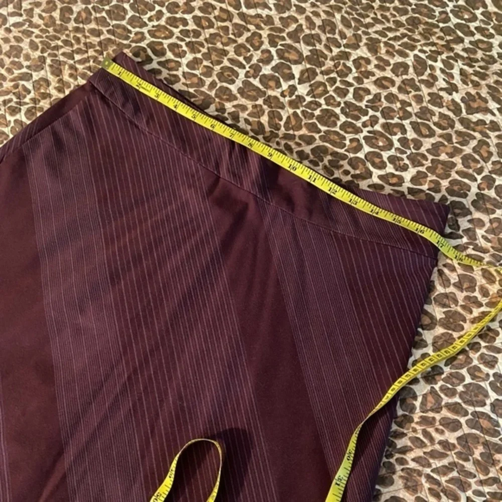 Old Navy Burgundy Wine Striped Plaid Skirt size 10